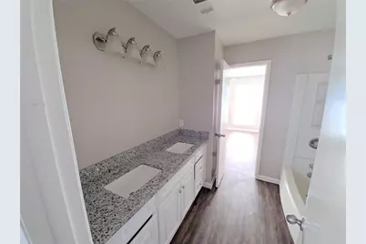 1960 Upland Drive, Houston, TX 77043 - Photo 12