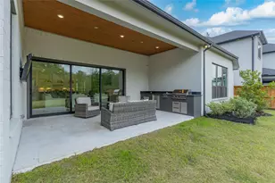 4097 Pleasant Ridge Dr, Spring, TX 77386 - Photo 10