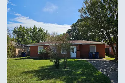 1909 2nd Avenue N, Texas City, TX 77590 - Photo 1