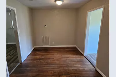 1909 2nd Avenue N, Texas City, TX 77590 - Photo 4