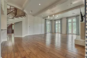 22 E Shore Dr, The Woodlands, TX 77380 - Photo 18