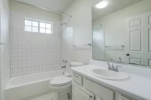 16711 N Wayne Ln, Pearland, TX 77584 - Photo 8