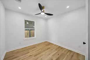 1107 Cordell St, Houston, TX 77009 - Photo 18
