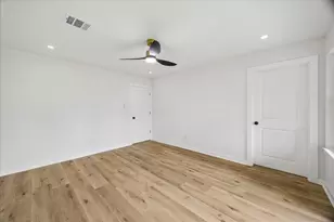1107 Cordell St, Houston, TX 77009 - Photo 20