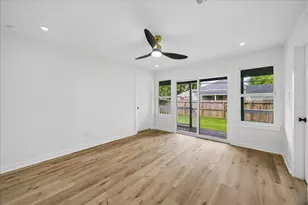 1107 Cordell St, Houston, TX 77009 - Photo 10