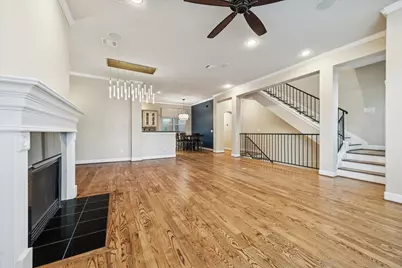 5706 Blossom Street, Houston, TX 77007 - Photo 10