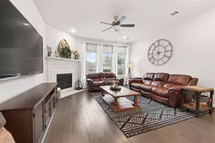 2223 Tonkawa Trl, Katy, TX 77493 - Photo 10