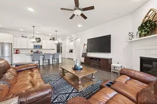 2223 Tonkawa Trl, Katy, TX 77493 - Photo 14