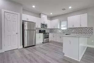 9306 Bean St, Houston, TX 77028 - Photo 12