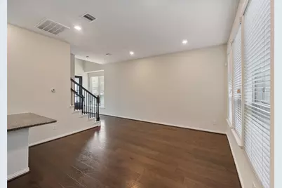 708 Ivory Manor Drive, Houston, TX 77018 - Photo 8
