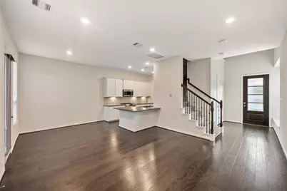 708 Ivory Manor Drive, Houston, TX 77018 - Photo 6