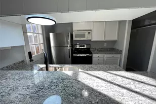 3208 Briar Ct, Baytown, TX 77521 - Photo 10