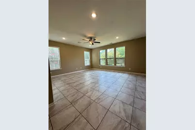 2606 Riverhollow Ln, Sugar Land, TX 77479 - Photo 6