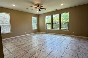 2606 Riverhollow Ln, Sugar Land, TX 77479 - Photo 6