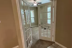 2606 Riverhollow Ln, Sugar Land, TX 77479 - Photo 4