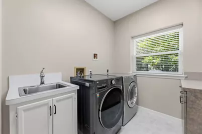 17 Buttonbush Court, The Woodlands, TX 77380 - Photo 40