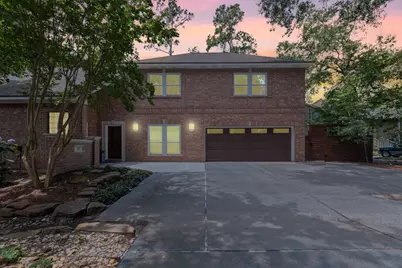 17 Buttonbush Court, The Woodlands, TX 77380 - Photo 2