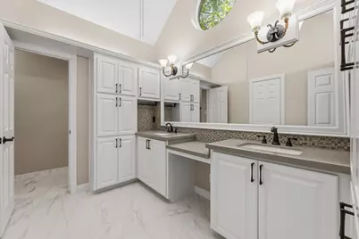 17 Buttonbush Court, The Woodlands, TX 77380 - Photo 22