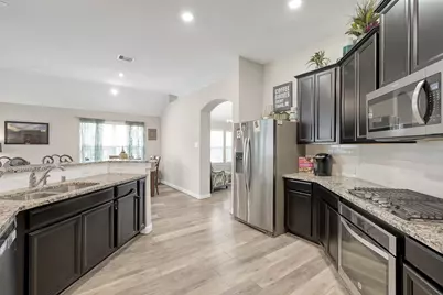 17923 Durango Point Court, Tomball, TX 77377 - Photo 8