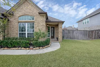 17923 Durango Point Court, Tomball, TX 77377 - Photo 2