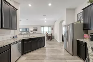 17923 Durango Point Ct, Tomball, TX 77377 - Photo 12