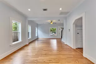 4534 Woodside St, Houston, TX 77023 - Photo 10