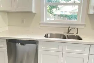4534 Woodside St, Houston, TX 77023 - Photo 16