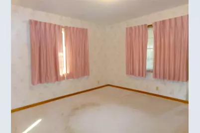 513 N Exchange Street, Weimar, TX 78962 - Photo 10