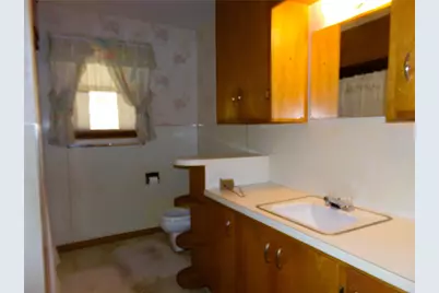 513 N Exchange Street, Weimar, TX 78962 - Photo 8