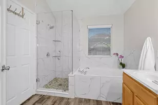 2614 Easton Springs Ct, Pearland, TX 77584 - Photo 6