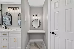 14615 Hollow Ash Ct, Houston, TX 77015 - Photo 20