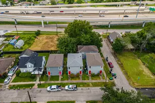 3102 Brackenridge St, Houston, TX 77026 - Photo 1