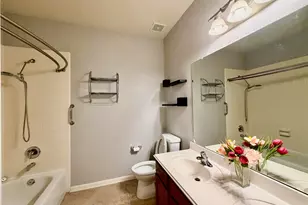 10004 Chestnut Creek Way, Pearland, TX 77584 - Photo 18