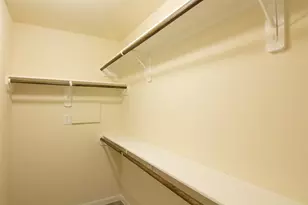 8627 Doris Oaks Cir, Houston, TX 77028 - Photo 12