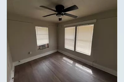 741 13th Street #B, Port Arthur, TX 77640 - Photo 4