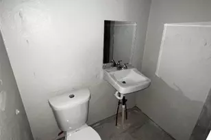 741 13th St, Port Arthur, TX 77640 - Photo 6