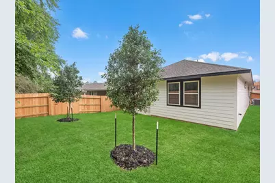 1749 Succotash Oak Court, Conroe, TX 77304 - Photo 20