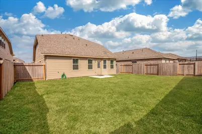 8426 Moonlight Bay Circle, Baytown, TX 77523 - Photo 42