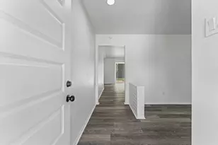 5403 Tavenor Ln, Houston, TX 77048 - Photo 2