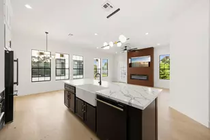 1716 Erin St, Houston, TX 77009 - Photo 18