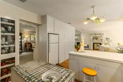 58 Plantation Court, Lake Jackson, TX 77566 - Photo 12