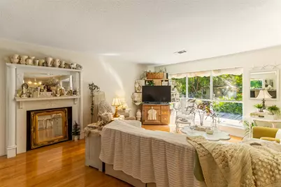 58 Plantation Court, Lake Jackson, TX 77566 - Photo 2