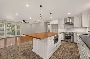 5107 Poinciana Dr, Houston, TX 77092 - Photo 14