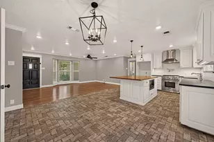 5107 Poinciana Dr, Houston, TX 77092 - Photo 8