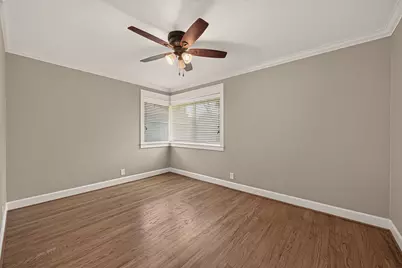 5107 Poinciana Drive, Houston, TX 77092 - Photo 28