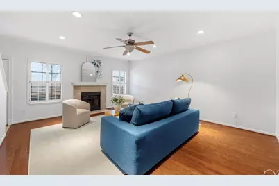 9850 Pagewood Lane #1009, Houston, TX 77042 - Photo 8