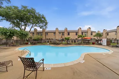 9850 Pagewood Lane #1009, Houston, TX 77042 - Photo 6