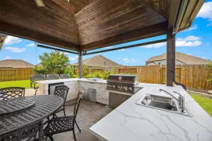 2316 Churchill Cove Ln, Pearland, TX 77089 - Photo 32