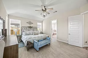 2316 Churchill Cove Ln, Pearland, TX 77089 - Photo 20