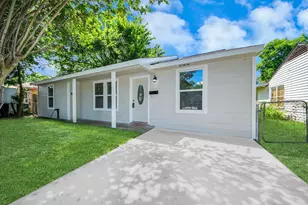 4914 Angleton St, Houston, TX 77033 - Photo 32